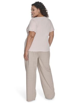 Однотонный топ Calvin Klein Plus размера плюс с V-образным вырезом и двойными оборками