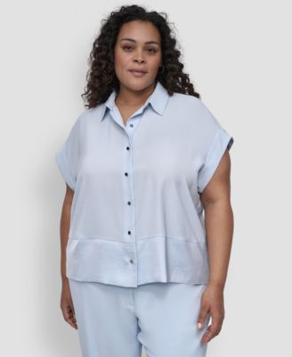 Атласная рубашка на пуговицах спереди с обратной стороны размера плюс от DKNY