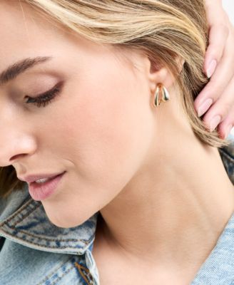 On 34th Gold-Tone Small Sculptural Hoop Earrings 07 Exclusively at Macys 4490₽