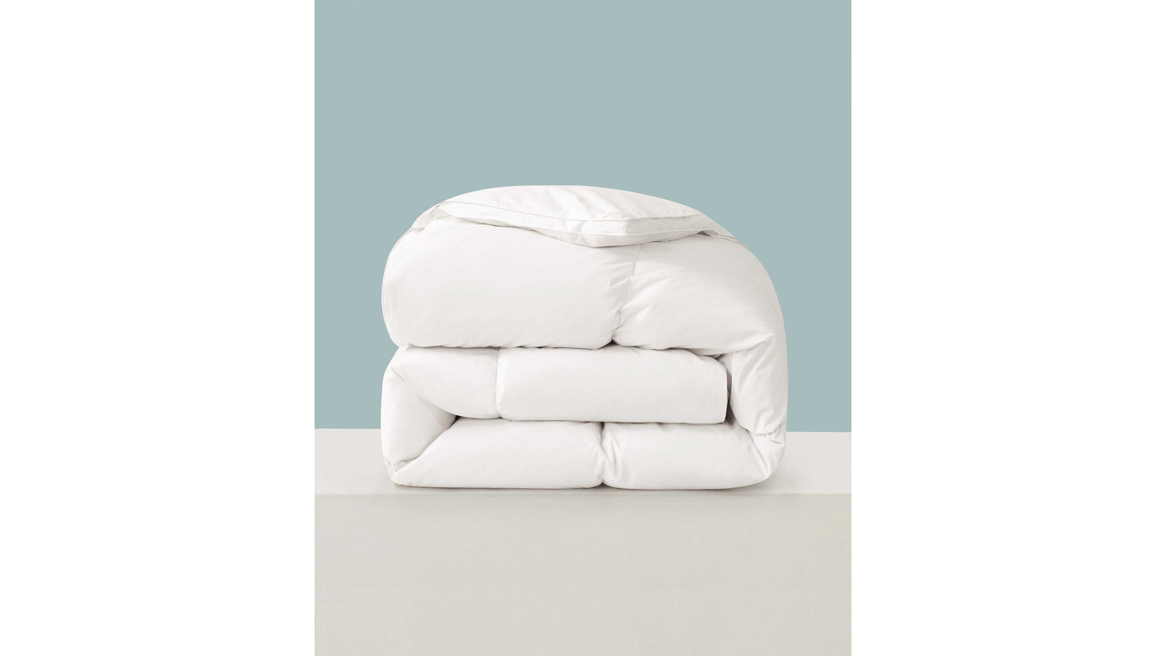 Unikome Buttery Soft Goose Down Feather Comforter, King