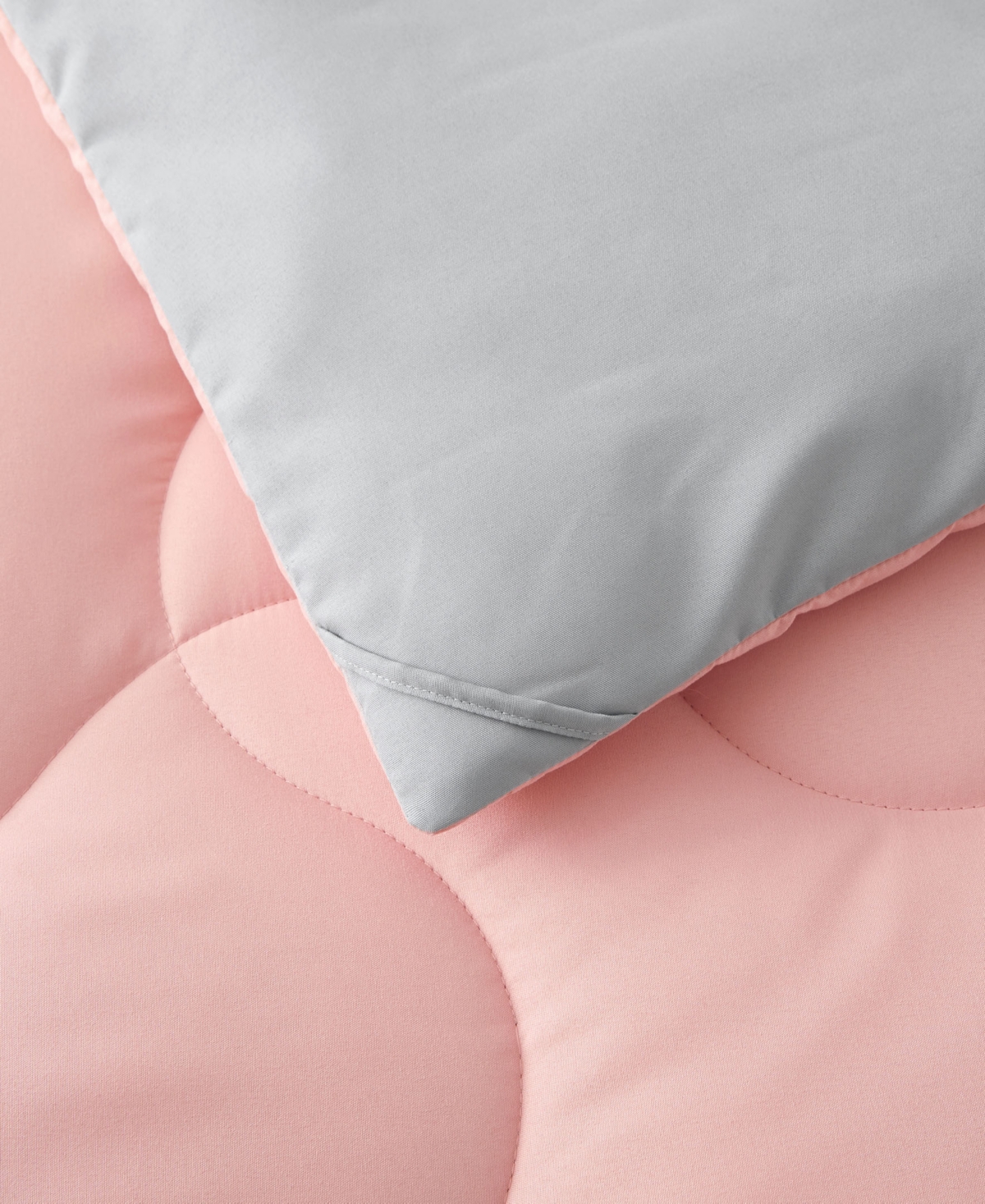 Unikome Lightweight Reversible Quilted Down Alternative Comforter, Twin