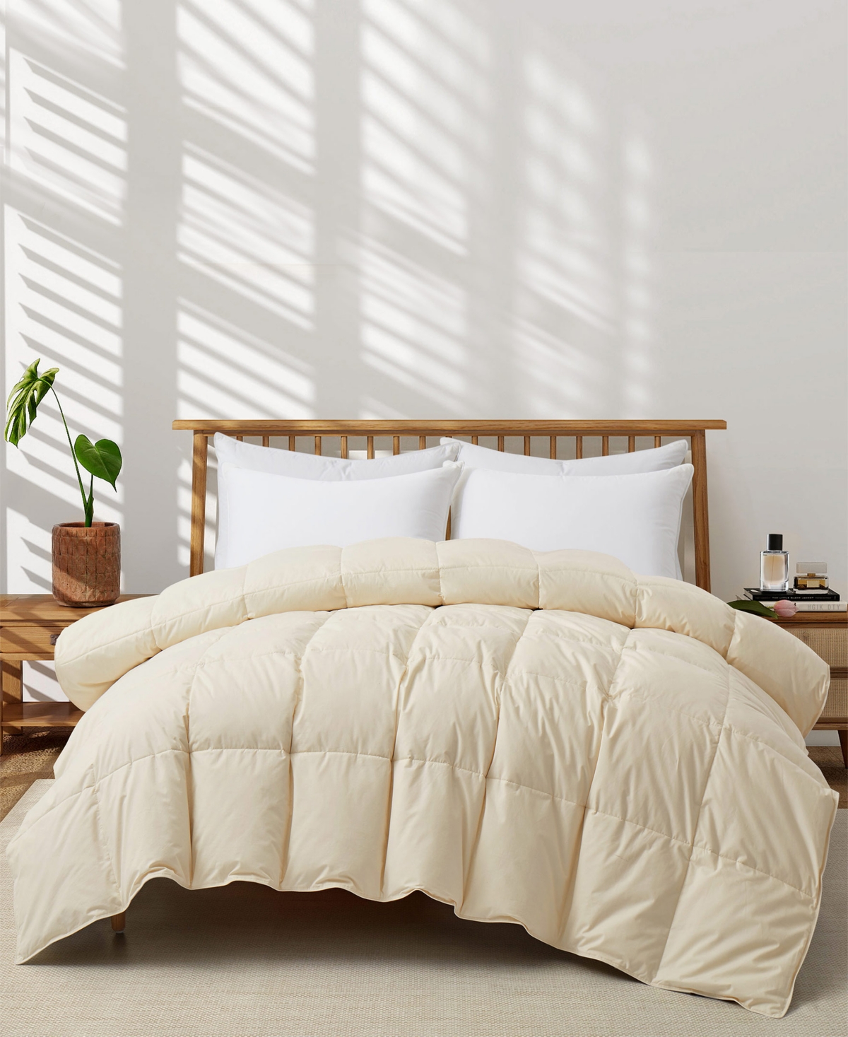 Unikome All Season Goose Down Comforter, Full/queen In White