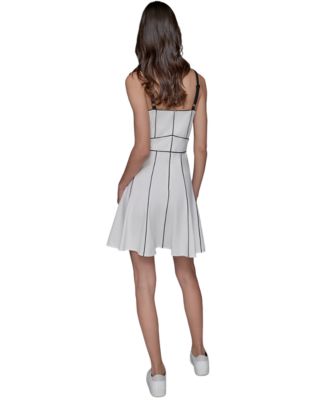 Женское теннисное платье с воротником от КАРЛА ЛАГЕРФЕЛЬДА в ПАРИЖЕ