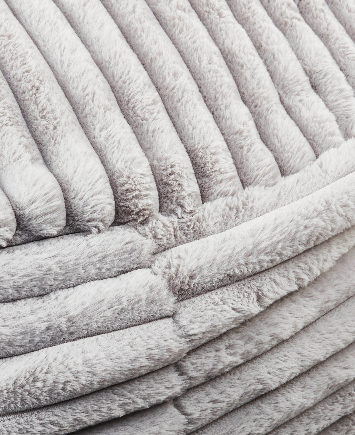 Primo International 6" Faux Fur Foam Bean Bag In Gray