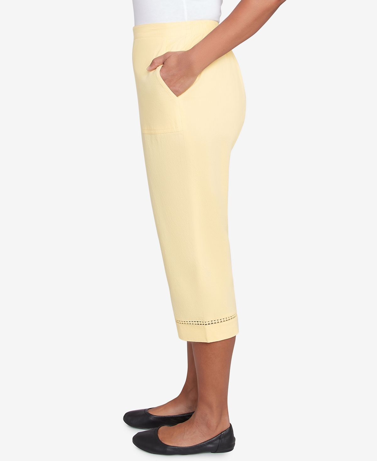 Alfred Dunner Plus Size Dress Code Comfort Allure Embellished Capri Pants In Lemon