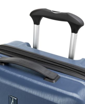 WalkAbout 7 Carry-on Spinner