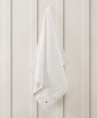 Modern American Solid Cotton Bath Towel, 30" x 54"