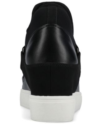 Women's Damari Stretch Wedge Sneakers