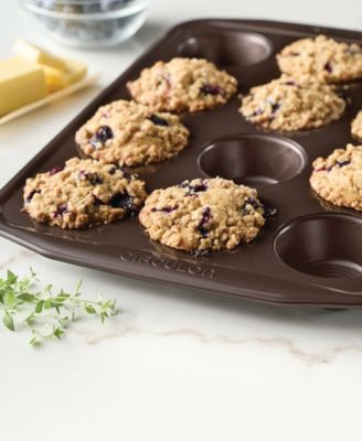 Symmetry Nonstick Chocolate Brown 12-Cup Muffin Pan