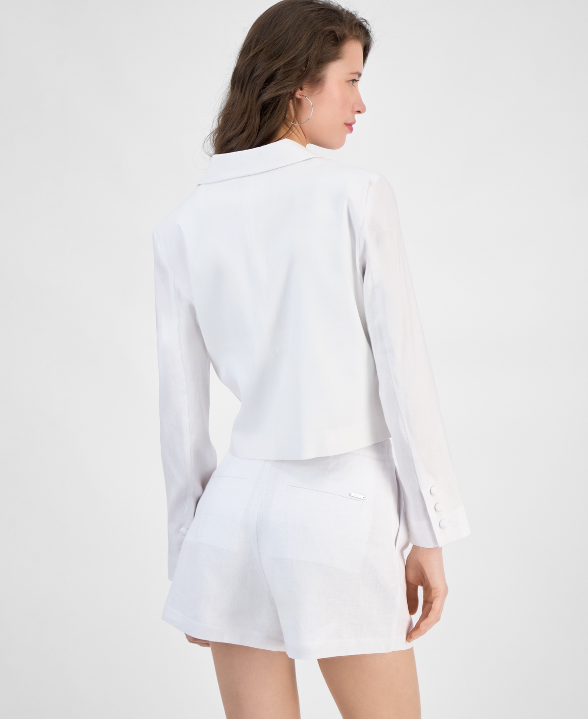 GUESS WOMEN'S LINDEN TIE-FRONT CROPPED BLAZER 