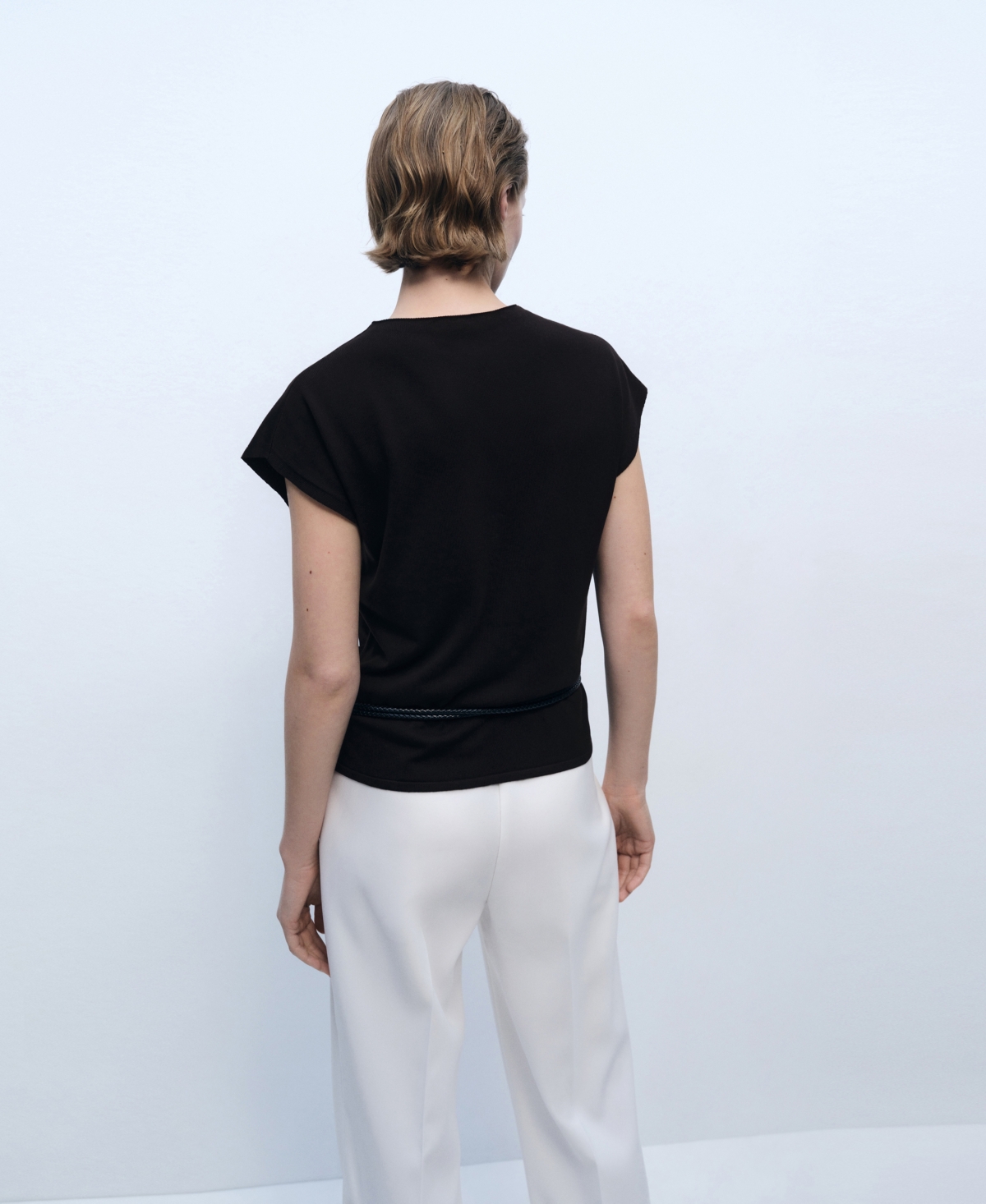 Mango Fine Knit Sleeveless Sweater In Chocolate