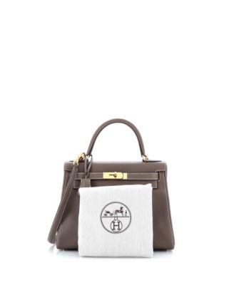 Бывшая в употреблении сумка Hermes Kelly 28 серого цвета Clemence с золотой фурнитурой