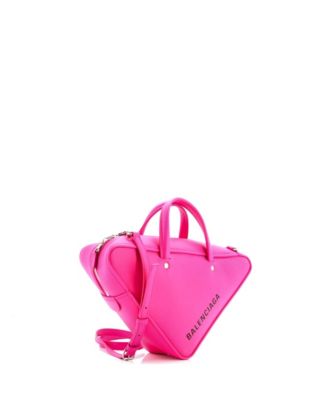 Кожаная маленькая треугольная спортивная сумка Balenciaga, бывшая в употреблении