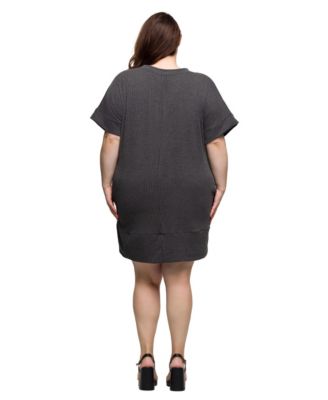Plus Size V-Neck Loose Fit Short Sleeve Pocket T Shirt Dress