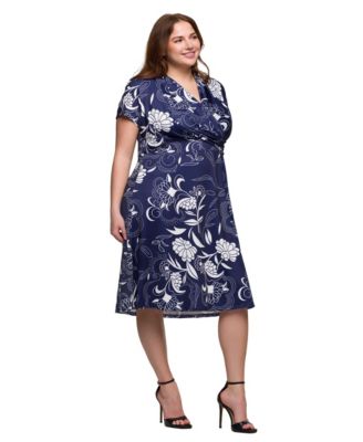 Plus Size Print Short Sleeve Knee Length V-Neck Wrap Dress