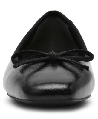 Women's Aspen Snip Toe Ballet Flats