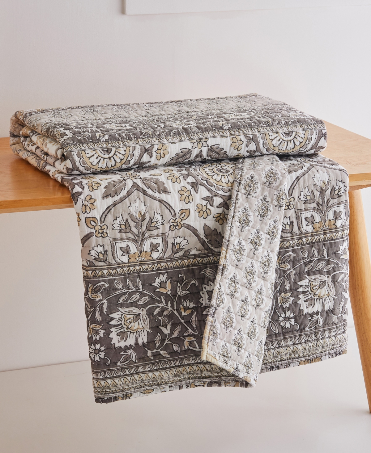 Levtex Lirelle Reversible Quilted Throw, 50" X 60"