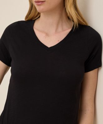 Женская облегающая футболка из органического хлопка Pact с V-образным вырезом в полулегком весе