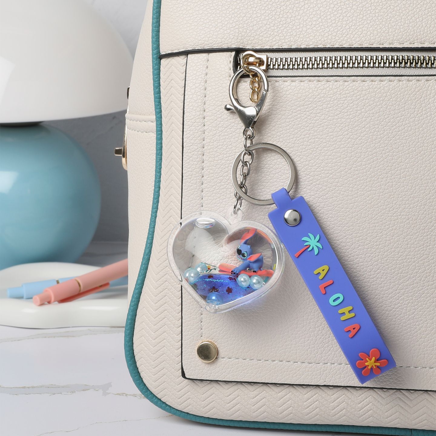 Брелок Disney Stitch Liquid Keychain - Official Heart Bag (Blue / One Size) — фото 3