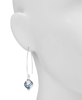 Серьги-ниточки из бисера Patricia Nash в виде цветка серебристого оттенка