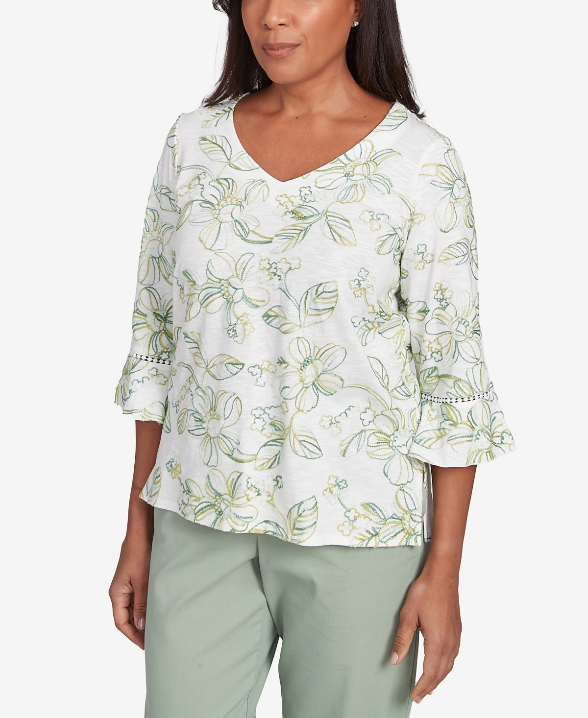 Alfred Dunner Petite Embroidered Floral Vines Cotton Top In Aloe