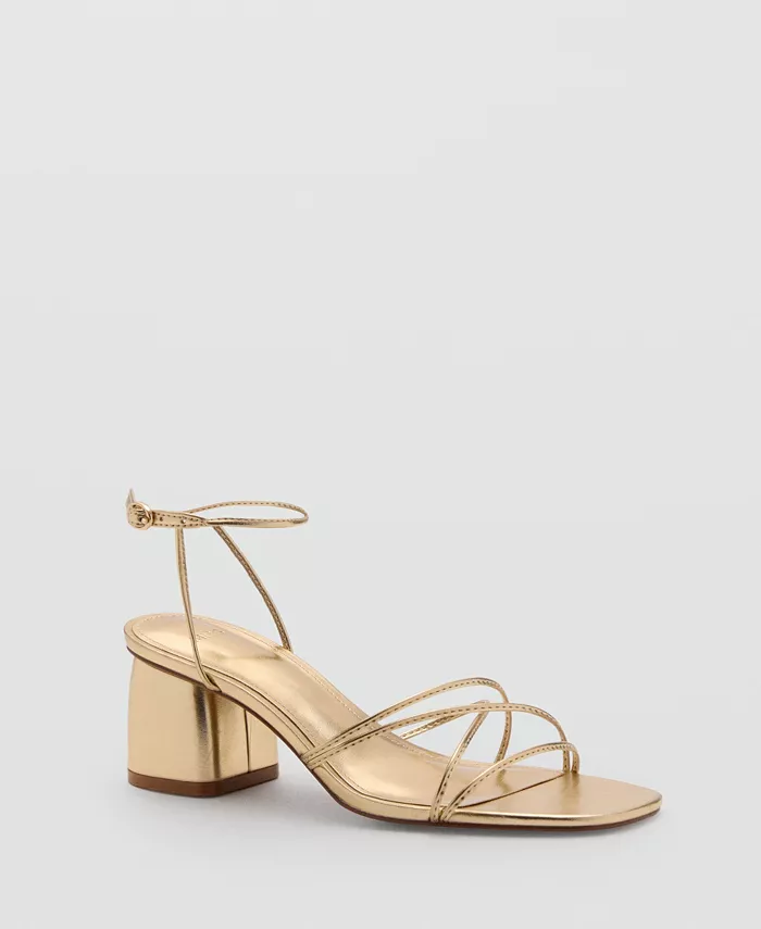 https://slimages.macysassets.com/is/image/MCY/products/6/optimized/32320066_fpx.tif?op_sharpen=1&wid=700&fit=fit,1&fmt=webp
