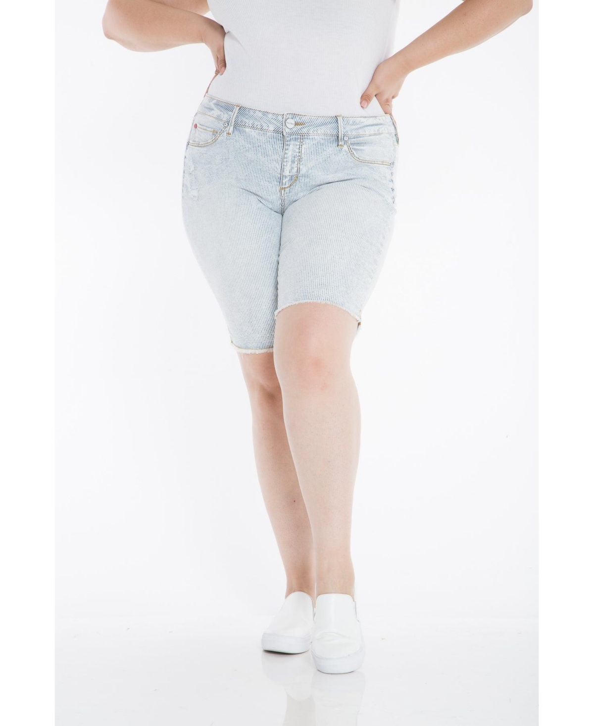 Plus Size Denim Mid Rise Bermuda shorts in 11.5" inseam - Denim Stripe
