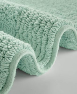Splendor Reversible Tufted Cotton Bath Rug, 24" x 36"