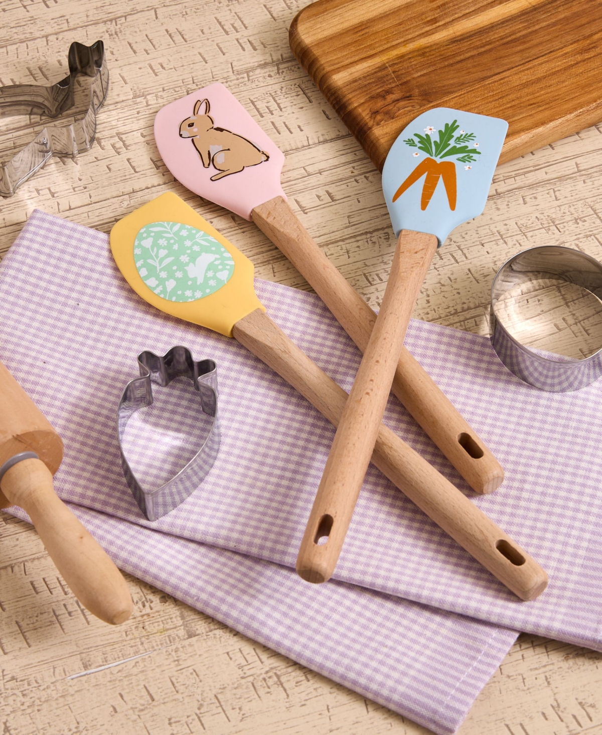 Design Imports Hop Into Spring Spatula 3-piece Cookie Cutter Gift Set In Multi