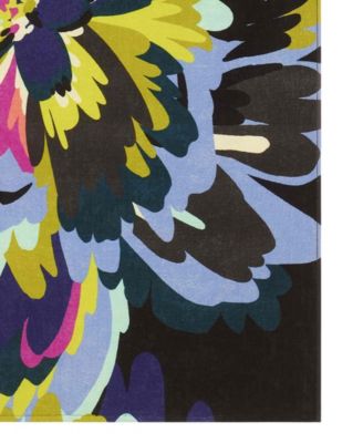 Bright Bloom Beach Towel, 36" x 68"