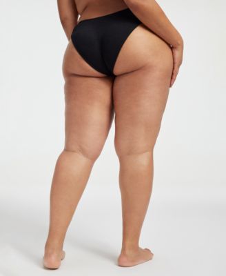 Хорошая американская женская одежда всегда подходит к классическим плавкам-бикини