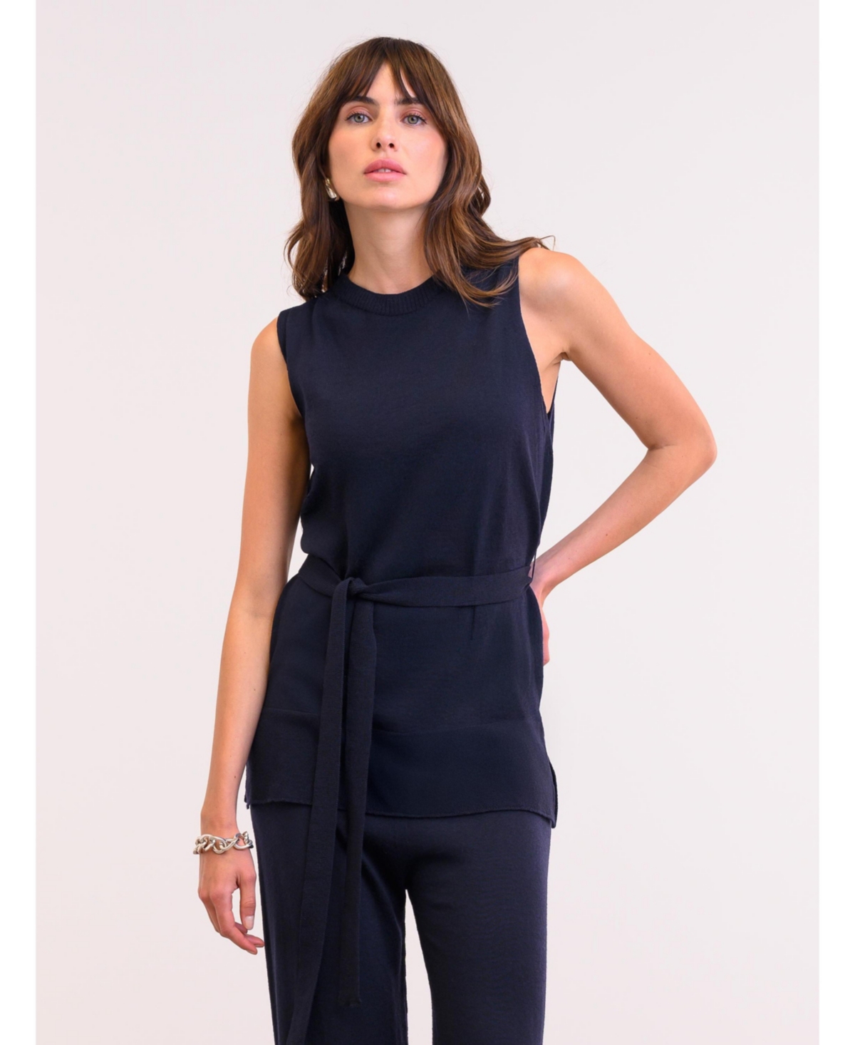 Women's Fine Knit Sleeveless Tunic - Navy