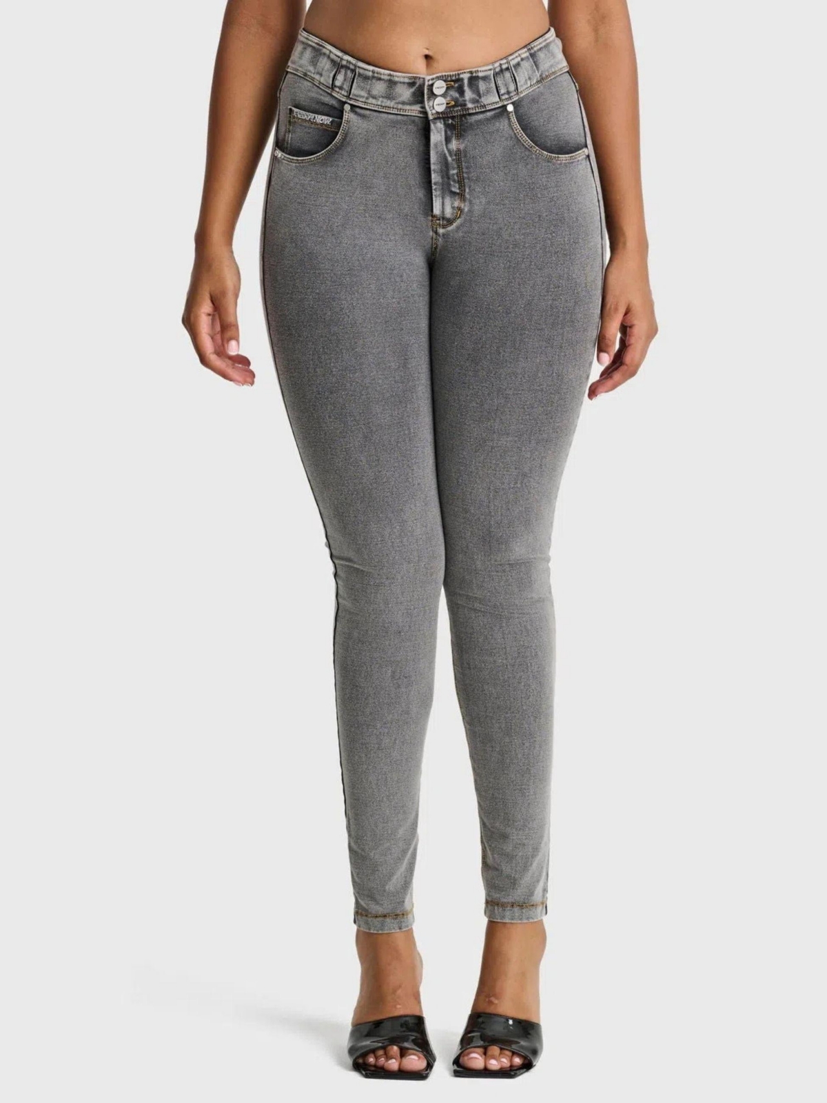 Women's N.o.w Denim High Waisted Jeans - Grey