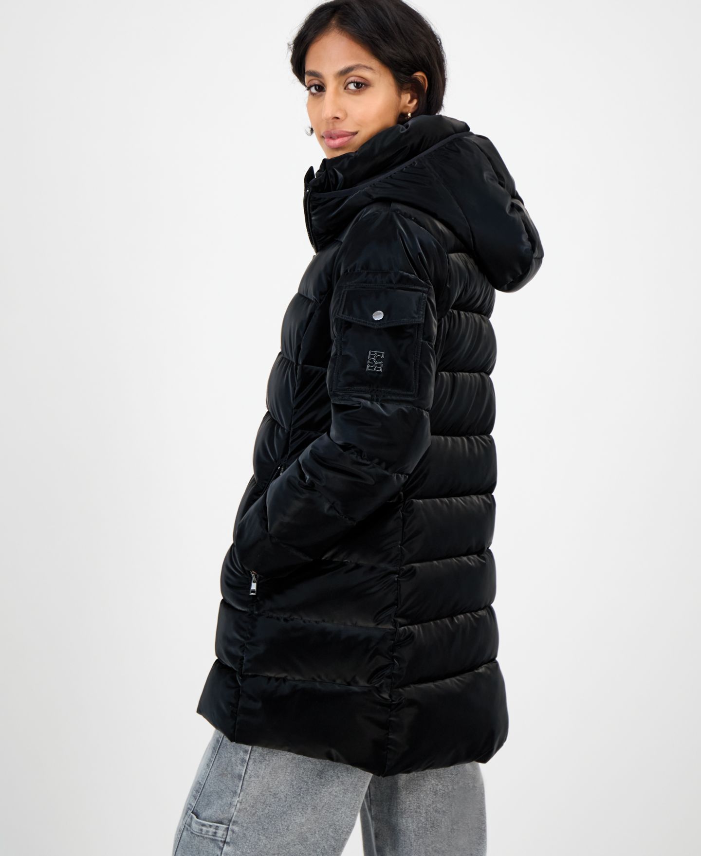 Женская куртка BCBG Hooded Puffer, цвет: Чёрный — фото 2
