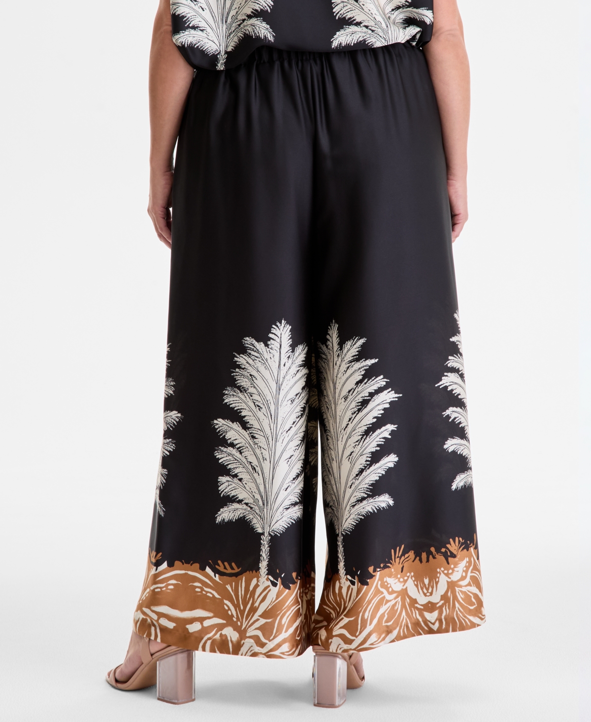 Vince Camuto June Hero Look Plus Size Placed Print Boat Neck Caftan Blouse Printed Pull On Wide Leg Pants In Black
