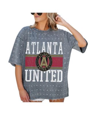 Женская серая футболка Gameday Couture Atlanta United FC Оверсайз Mini со стразами в классическом стиле от Gameday Couture