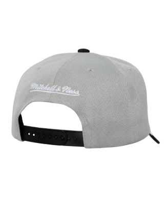 Men's Gray/Black Los Angeles Kings Underarch Two-Tone Pro Crown Snapback Hat