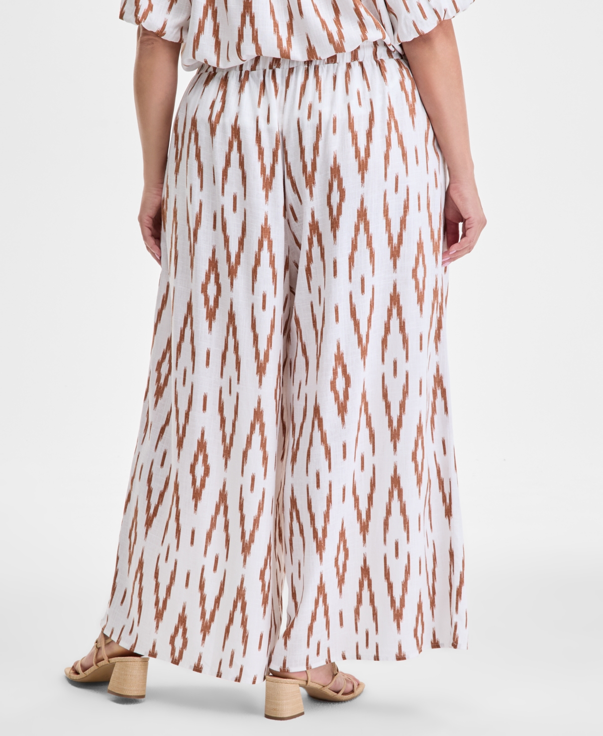 Vince Camuto June Hero Look Plus Size Printed Square Neck Short Sleeve Blouse Printed Wide Leg Gathered Pants