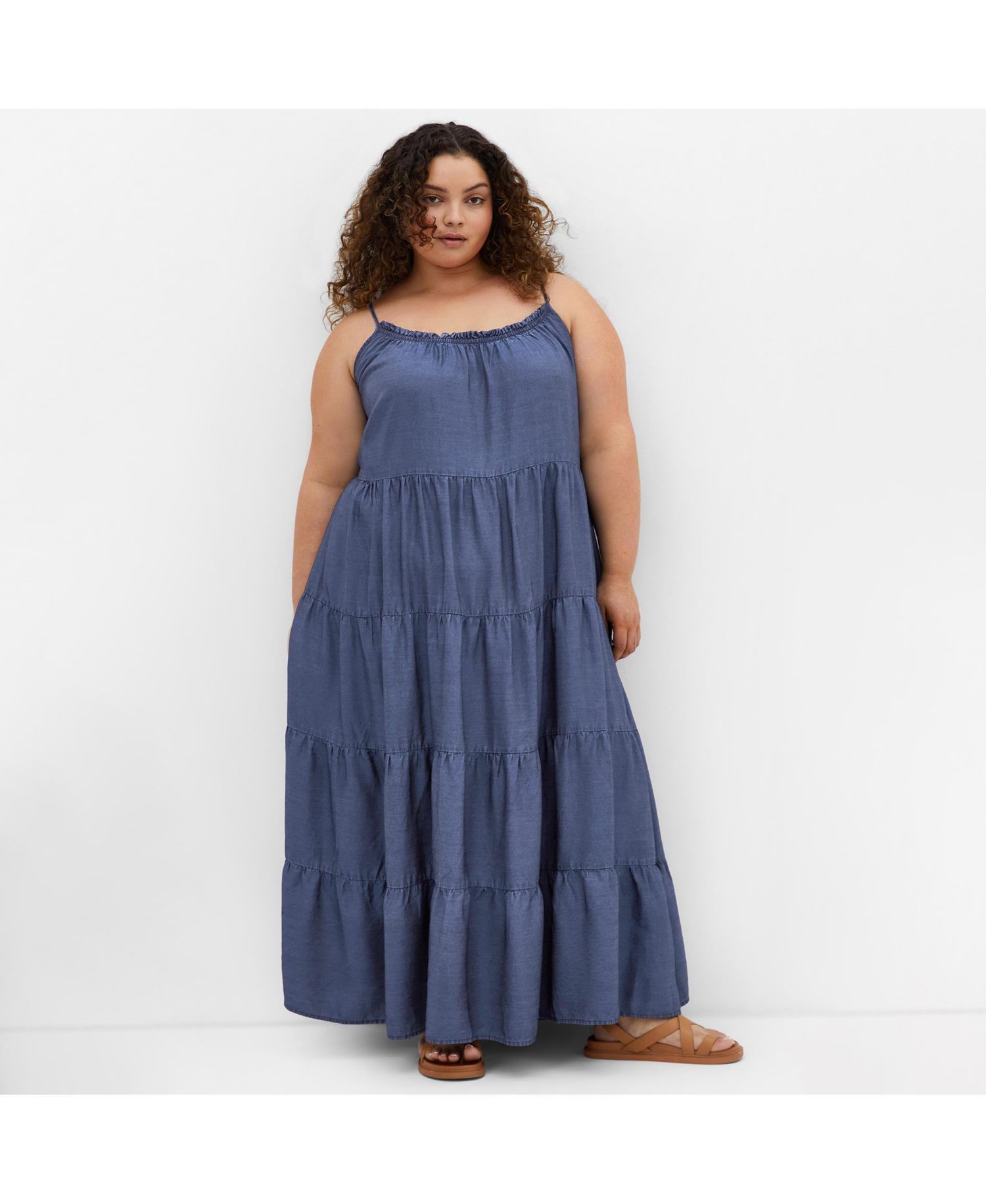 Plus Size Island Tier Maxi Dress