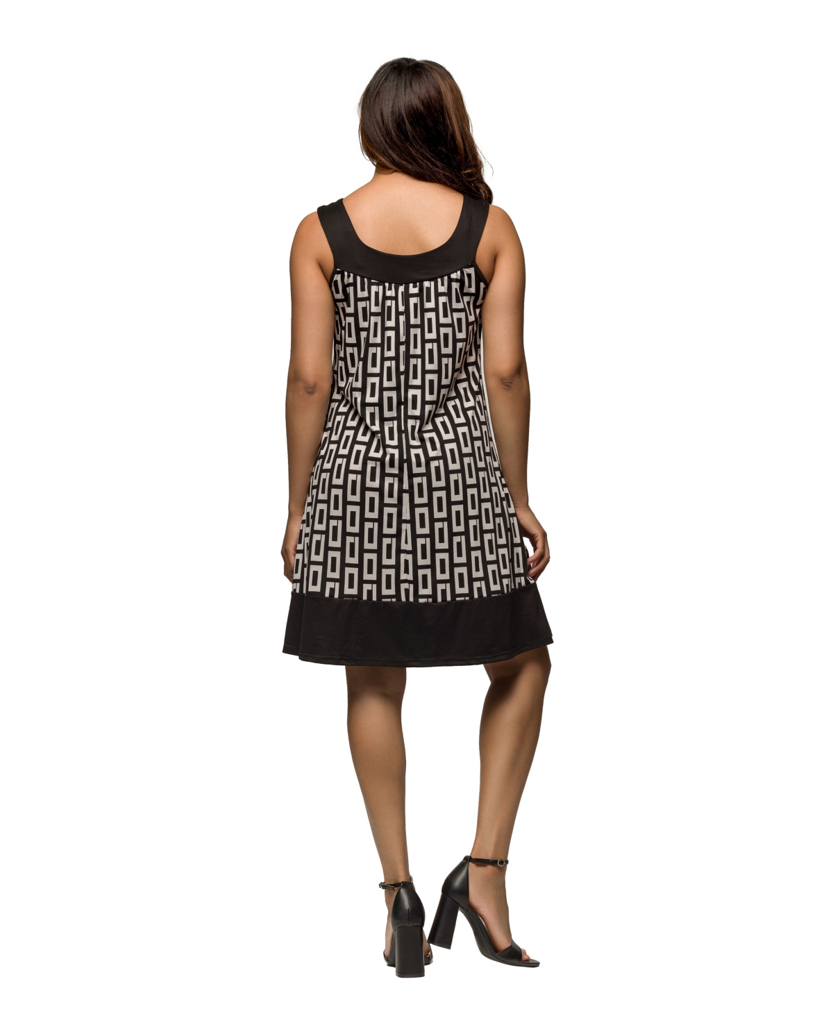 24seven Comfort Apparel Black And White Scoop Neck Sleeveless Knee Length Dress In Black Multi