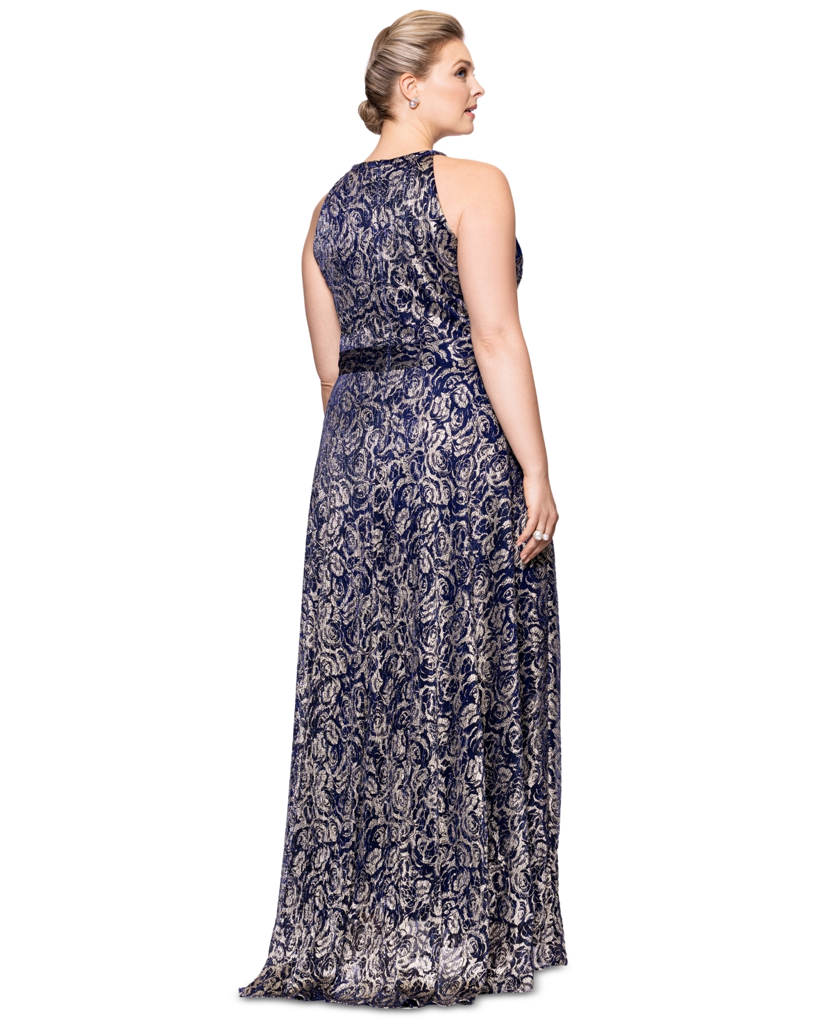 BETSY & ADAM PLUS SIZE METALLIC FLORAL PRINT SLEEVELESS GOWN 