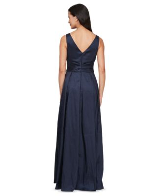 Женское платье Alex Evenings без рукавов с V-образным вырезом