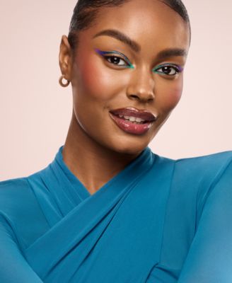 Stay All Day Chroma-Flash Liquid Eye Liner