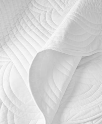 Charter Club Bailey Scallop 2-Pc. Quilt Set, Twin, Exclusive