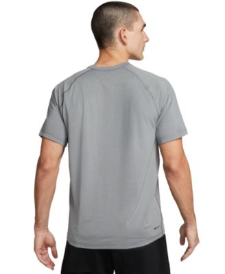 Men's Relaxed-Fit Dri-FIT Short-Sleeve Fitness T-Shirt