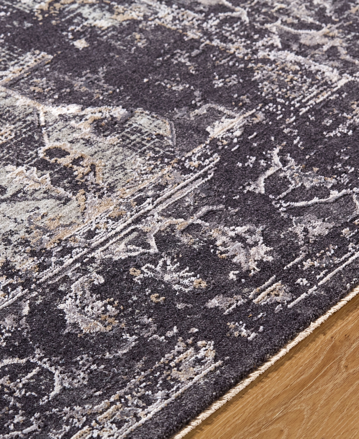Livabliss Shoal Creek Sachie Rug Collection