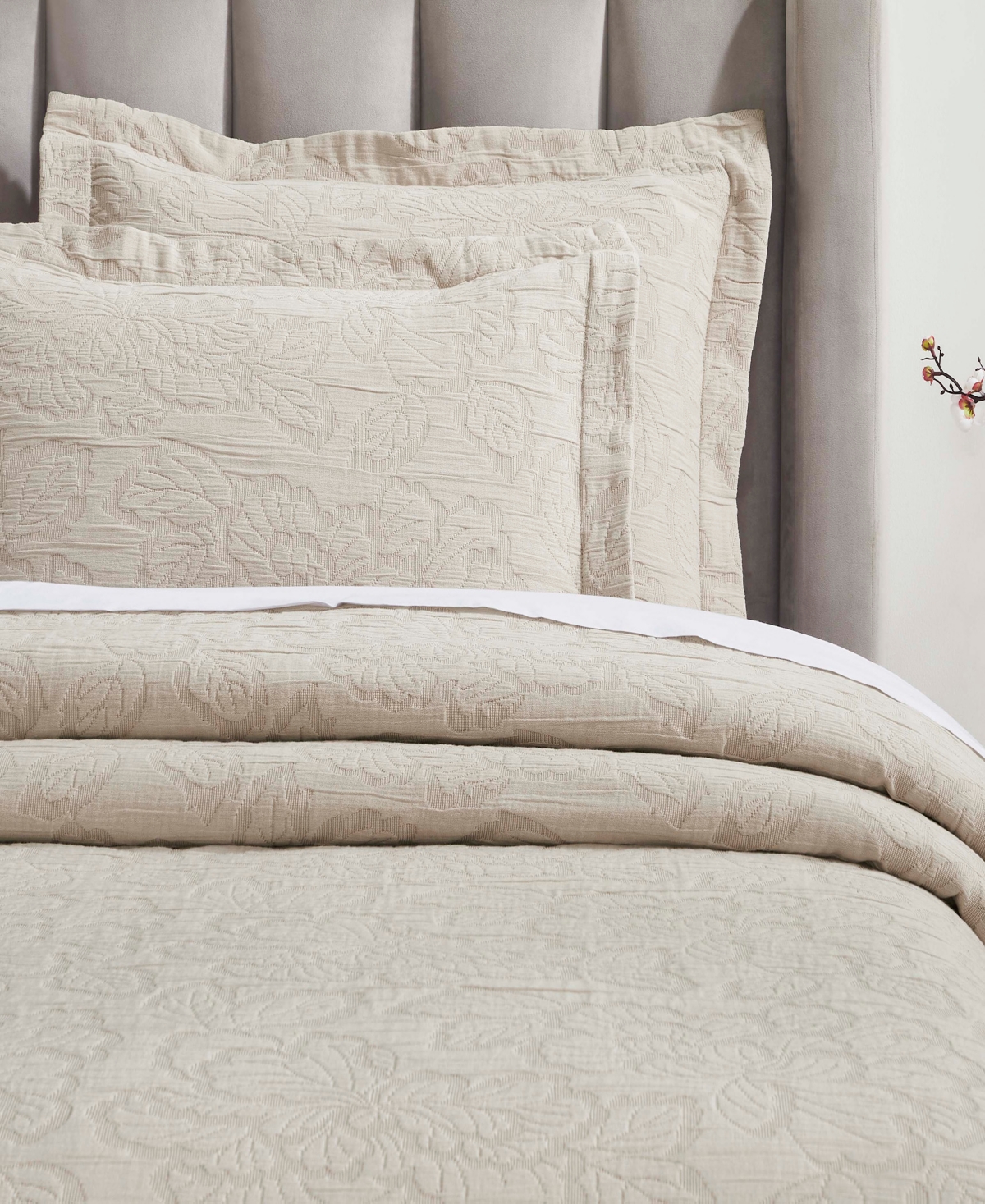 Superior Hibiscus Cotton Matelasse Woven 3-Pc. Bedspread Set