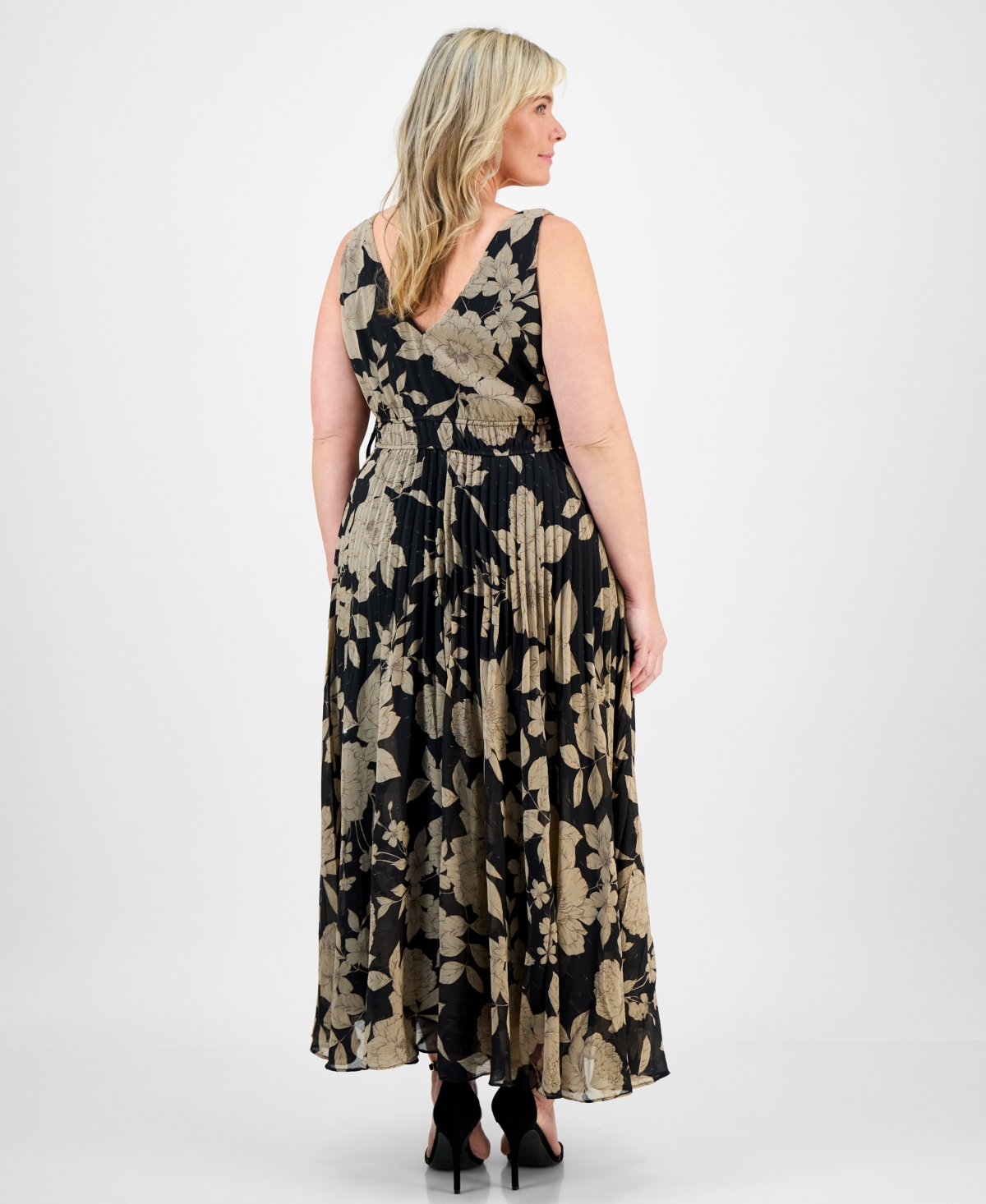 Taylor Plus Size Printed Tie-waist Pleated Maxi Dress
