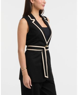 Women's Sleeveless Belted Vest with Contrast Detailing