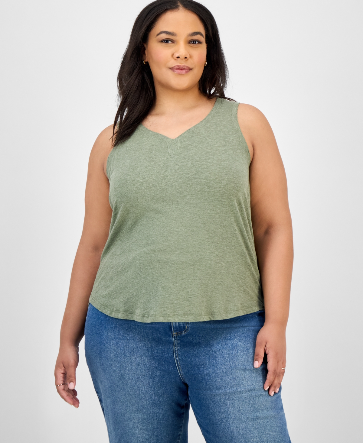 Trendy Plus Size V-Neck Tank Top - Off White